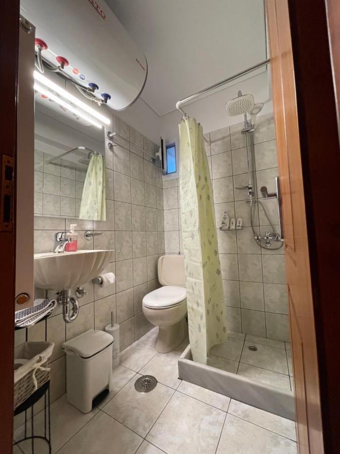 Flo'S Apartments Missolonghi Экстерьер фото